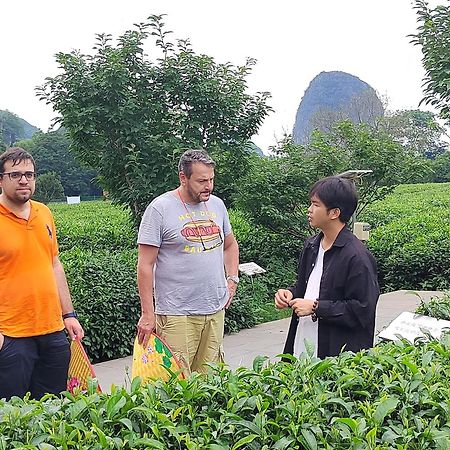 Guilin Heshe Lakeside Resort-Free Pick Up Service Stay Two Nights Bagian luar foto