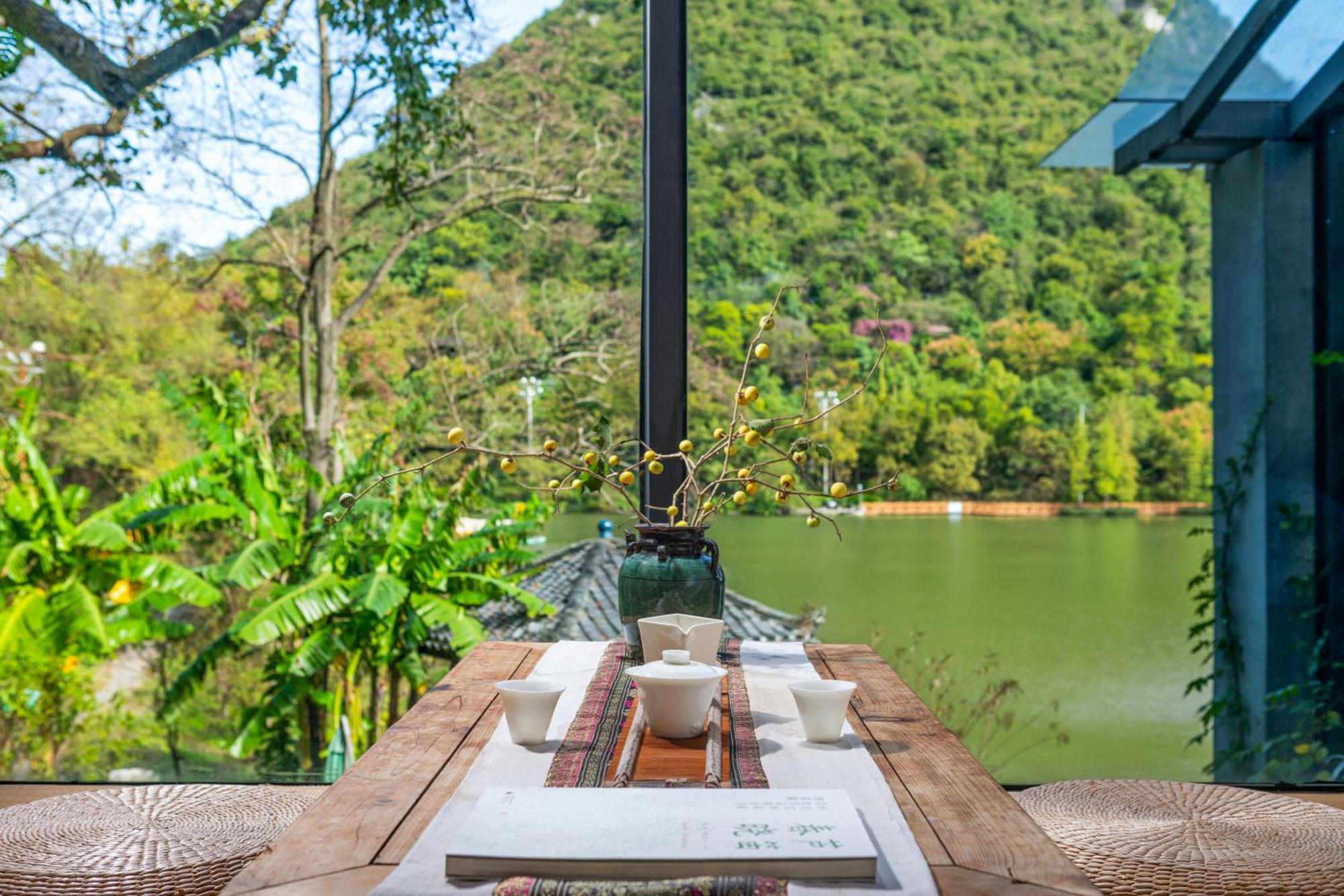Guilin Heshe Lakeside Resort-Free Pick Up Service Stay Two Nights Bagian luar foto