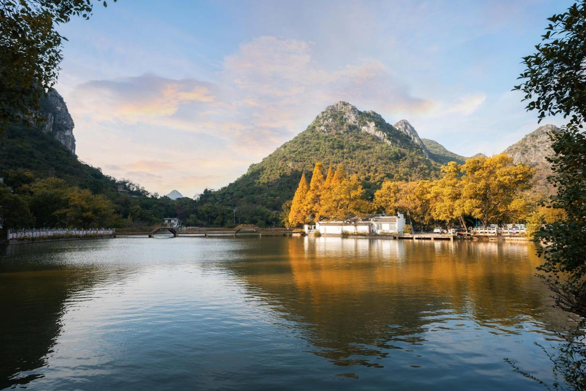 Guilin Heshe Lakeside Resort-Free Pick Up Service Stay Two Nights Bagian luar foto